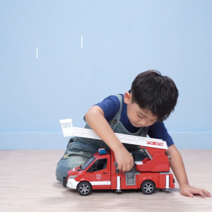 Đồ Chơi BRUDER Xe Cứu Hỏa Mercedes Benz Và Thang Xoay Hệ Thống Bơm Nước BRU02673