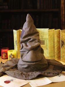 Mũ Phù Thủy Hogwarts Halloween Trang Trí Phòng Mũ Phân Lớp Harry Potter Phụ Kiện Cosplay Quà Tặng Cho Người Hâm Mộ Phim