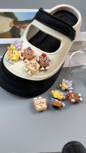 Bộ 10 Sticker Charm 3D chủ đề Bánh sanwich DIY Mayto gắn Dép Cross Dép Sục Cá Sấu JB-204