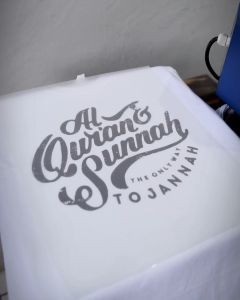 Desain Kaos Keren - Desain Alquran Sunnah - Kaos Islami - Bahan Combed 20s Tebal Lembut dan Nyaman Standar Kaos Distro