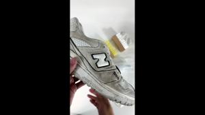 1 แถม 1 BAZOOKA Nano Protector Spray - สเปรย์กันน้ำและคราบสกปรกสำหรับรองเท้า