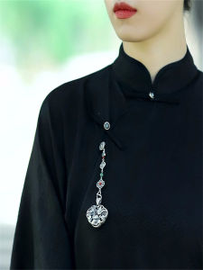 Retro Thai Silver Hand Carved Lotus Vintage Style Womens Brooch Pin Matte Finish Jade Inlay Fashionable Accessory