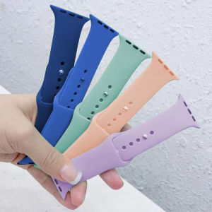 Silicone Strap for Apple Watch Ultra 3/2/1 49mm 46mm 45mm 44mm 41mm 40mm 42mm 38mm Women Men iWatch Series 11 10 9 Sport Strap for Apple Watch Series 8 SE SE2 SE3 7 6 5 4 3 2 1 Accessories