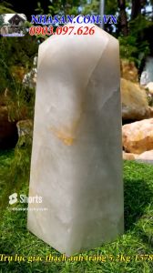Trụ lục giác thạch anh trắng giúp trấn trạch trừ tà-5.2Kg (KT: 24x13.5 (cm) -T578