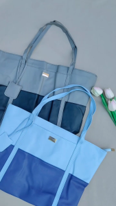 Classy Minimalist PU Leather Tote Bag Elegant Two Tone Versatile Casual Everyday Office School Shoulder Bag for Women