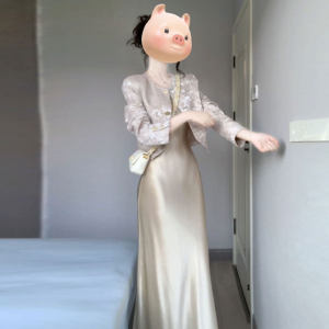 CHANGTONG | Traditional Style Satin Sleeveless Dress Set