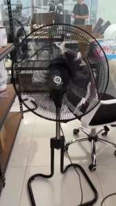 พร้อมส่ง พัดลมตั้งพื้น 18นิ้ว 3 ใบมีด พัดลมอุตสาหกรรม ลมแรง ปรับระดับได้ 3 ระดับ พัดลมไฟฟ้า เสียงเงียบ พัดลมระบายความร้อน พัดลมส่าย