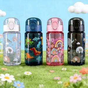 Childrens Water Bottle for Summer Student Drinking Bottle Plastic 550ML Sports Water Bottle Portable Anti-fall and Leak Proof