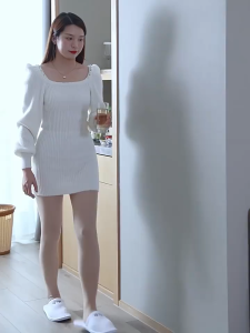 Foldable Laptop Desk with Tablet Holder - Multi-Purpose Bed/Office Table for StudyWorkDorm & Small Spaces Space-Saving