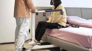 [Same Day Delivery] Multi-Functional Lifting Transfer Chair / Transfer Commode / Kerusi Bergerak