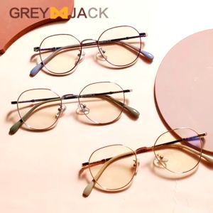 Grey Jack Kacamata Antiradiasi Blueray Komputer Bahan Titanium Ringan Simple Fashionable Bisa Lensa Minus Stylish Wanita Pria 682