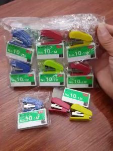 Gantungan Kunci Stepler Kecil Steples Mini Set+Isi No.10