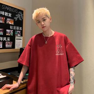 Casual หลวม Fit Suede กํามะหยี่แขนสั้นเสื้อยืดสําหรับชายฤดูร้อนหนาสไตล์ยอดนิยมขนาดใหญ่เสื้อผ้าวัยรุ่น