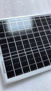 แผงโซลาร์เซลล์ monocrystalline solar cell โมโน 12V 10W/15W/20W/30W/50W/100W กันน้ำ