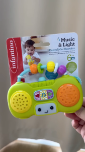 Infantino ลำโพงของเล่น Music & Light Pretend Mini Boombox - รุ่นของเล่น ที่ดีที่สุด