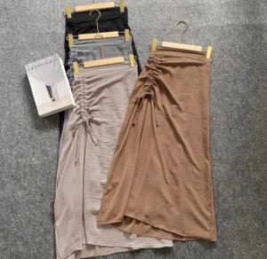 Rok Serut Crinkle & Rok Serut Premium: Desain Elegan & Berkualitas Tinggi