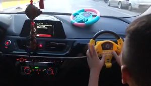 Kids Simulate Driving Car Copilot Steering Wheel Eletric Baby Educational Stroller Driving Toys