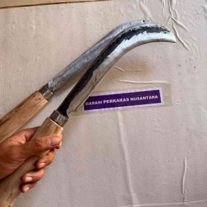 Caluk babad ranting pohon arit babad baja per