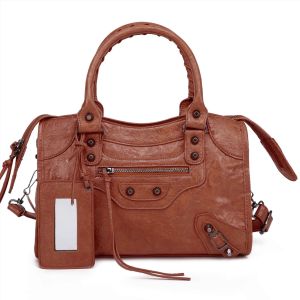 Vintage Luxurious Multi-use Shoulder Bag
