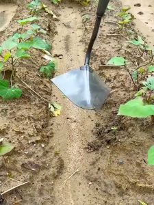 Triangle Hoe Loosening Soil Ditching Multifunctional Agricultural Triangle Hoe
