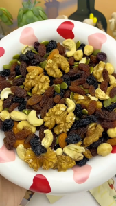 Mr.Squirrel Mixed Nuts and Dried Fruits 7in1 Cashew Almond Nuts Ready to Eat Healthy Snacks 500g