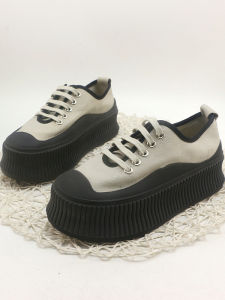 รองเท้าผ้าใบส้นหนาหนังแท้สำหรับผู้หญิง สวมใส่สบาย ระบายอากาศได้ดี สไตล์ลำลอง ทรงหัวมน สีเทา รองเท้าส้นแบน พื้นยาง