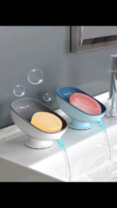 Super Suction Cup Dish Self Draining Kithcen Sponge Container Bathroom Holder Soap Box Drain