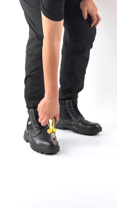 (Steel toe)2024 New fashion boots worker safety shoes for men Anti-smashing casual black shoes with box