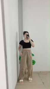 ชุดเซ็ตผู้หญิงแฟชั่น เสื้อครอปผ้าบาง ดีไซน์กระชับ  ใส่แล้วคล่องตัวทุกวัน