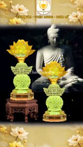 Đèn Bàn Thờ Pha Lê Hoa Sen Lưu Ly CHÂN THIỆN MỸ Đèn Led 7 Màu Trang Trí Bàn Thờ HSLL-07