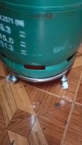 ที่รองถังแก๊ส มีล้อเลื่อน 15กก. ได้ทุกยี่ห้อ ล้อรองถังแก็ส เคลื่อนย้ายสะดวก ฐานรองถังแก๊ส ล้อวางถังแก๊ส