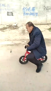 NE.KIDS Sepeda Anak Warna HITAM Fullset Helm & Dekker Pushbike Balita Umur 1-6 Tahun Balance Bike