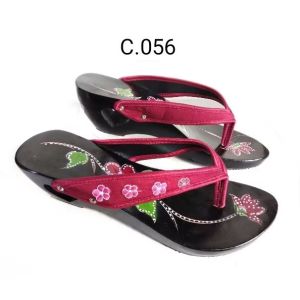 Sandal Kelom Jepit Bordir Hak Love 5 Cm / Kelom Tasik