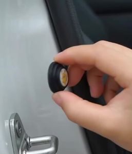 TESLA | 4Pcs Car Door Anti-shock Pad Anti-noise Buffer Gasket Auto Interior For Tesla Model 3 Y Cybertruck Juguete Roadster Coil Bonina