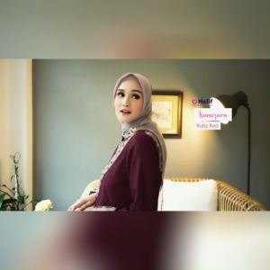 Terbaru Mutif Koko Kamiza Ruby Red Cotton Yarnyed Doublebeem Lengan Pendek Nyaman