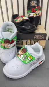 K รองเท้านักเรียน รองเท้านักเรียนชายรองเท้าอนุบาล มีทั้งวอร์มขาว และหนังดำ Size 25-35 ราคาป้าย 300 บาท