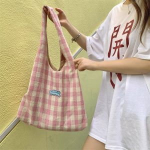 กระเป๋าผ้าลายสก็อตสไตล์เกาหลี กระเป๋าถือผู้หญิง กระเป๋าสะพายไหล่ข้างเดียว ความจุขนาดใหญ่ กระเป๋าใส่ของสำหรับเดินทางไปทำงาน กระเป๋าสะพายข้างแบบลำลอง