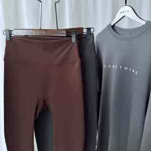 กางเกงโยคะเอวสูง ทรงเข้ารูป กางเกงยีนส์ทรงเดนิมทรงหลวม ผ้าฝ้ายผสมโพลีเอสเตอร์ ฤดูใบไม้ผลิและฤดูร้อน