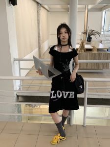 ฤดูใบไม้ผลิ Field Too สีดำ Polka Dot โบว์ Tie Butterfly Rhinestone Halter สลิมฟิต เสื้อยืดแขนสั้น หวาน Cool ผ้าฝ้าย 100%