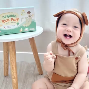 Mama Cooks ขนมข้าวอบกรอบ ออร์แกนิค รสสตอเบอรี่ + ราสเบอร์รี่ ขนมเด็ก เสริมวิตามิน ธาตุเหล็ก แคลเซียมสูง อาหารเด็ก 6 เดือนขึ้นไป