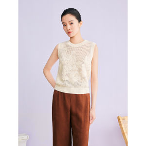 Elegant Heavy Embroidery Linen and Cotton Blend Knit Vest