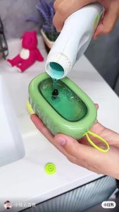 Bàn chải giặt đồ bàn chải giặt quần áo bàn chải quần áo đa năng có đầu lăn kèm hộp đựng xà phòng - Happy Home 4U