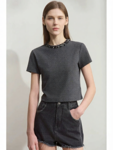 AMII | Sequins Decorative Cotton T-Shirt