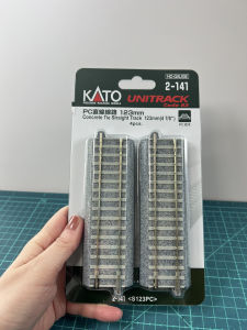 KATO HO Gauge PC ลวดตรง Track 123Mm 4Pcs อุปกรณ์รถไฟแบบจำลอง2-141