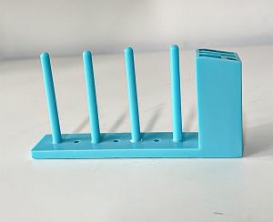 Dụng cụ giá (đế ) có nam châm hít  đựng suốt chỉ  tua vít  nhíp máy may .