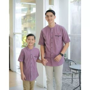 Koko coupel ayah dan anakKoko dewasaKoko anak