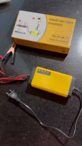 [HCM] Bộ sạc bình acquy 12v 2A thông minh tự động ngắt khi đầy sạc bình ắc quy 12v Máy Sạc Bình Ắc Quy Tự Động Cho Xe Máy (12V 2A) Sạc Bình Nhanh Cho Xe Máy Xe Ô Tô xe đạp điện và các loại bình điện khác