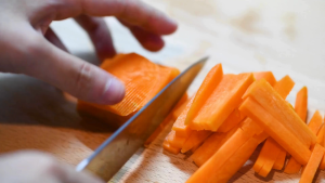 แครอทผง 100% แครอท Carrot Powder มาตรฐาน อย. ตรา กอเงินฟาร์ม ขนาด 200 กรัม