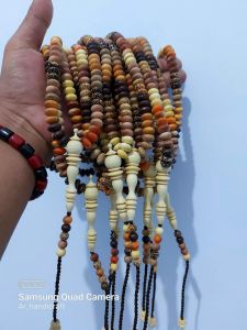 Tasbih kombinasi 9 macam kayu konu tarlaris