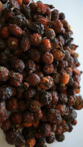 Rose Hips Single Forage | No Furries Delights | Perfect Hay/Greens Toppers for Small Pet Animals & Birds